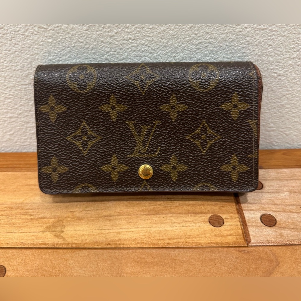 Louis Vuitton Monogram Porte-Monnaie Tresor Wallet